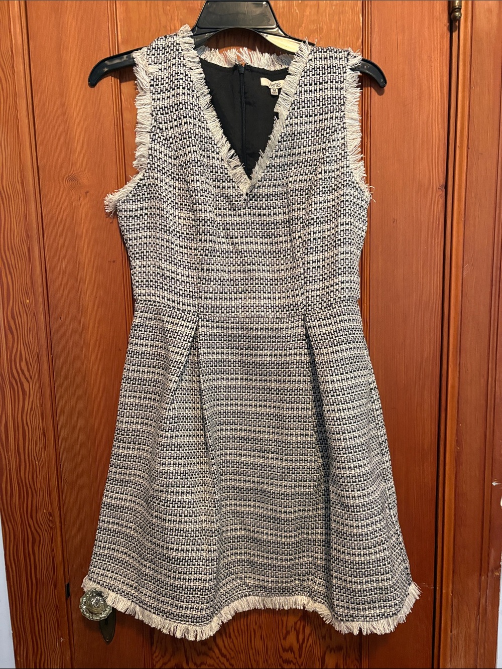 Verte Sleeveless Tweed A-Line Dress in Black and White